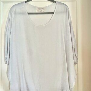 Hackwith Design House White Top